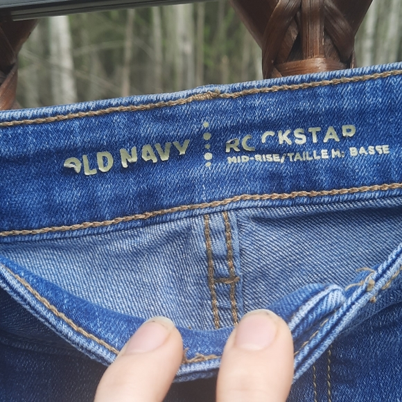🍀3/15 Old Navy Woman's Ankle Blue Jeans - Picture 4 of 8